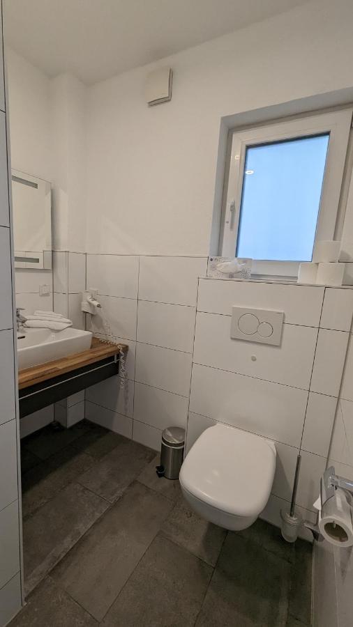 Altes Ruderhaus Hotel Вормс Екстериор снимка